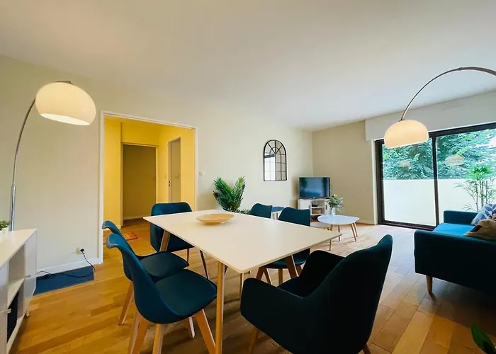 Casa Du Haras * Ανζέρ